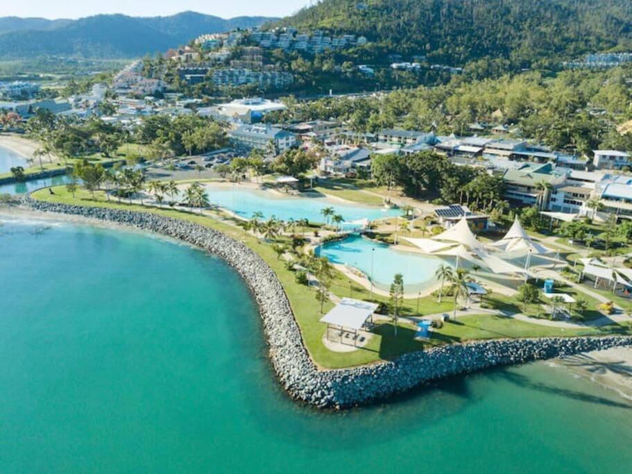 Ocean View 33A Studio Pool Ocean View Wifi Airlie Beach Luaran gambar